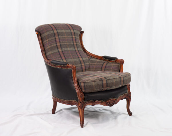 Test Armchair
